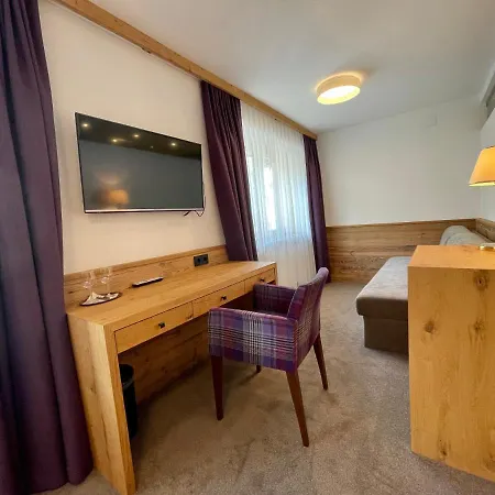 Haus Steffeler Guest house *