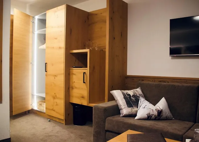 Guest house Haus Steffeler Sankt Anton am Arlberg